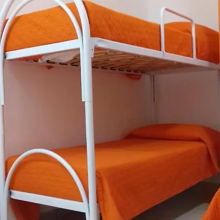 Il Corvino 住宿加早餐酒店 迪亚曼特