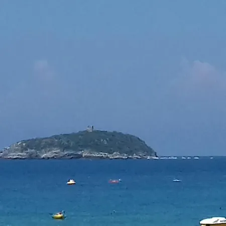 Il Corvino B&B 디아망테